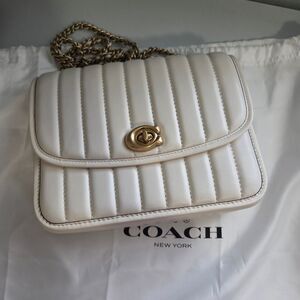 Coach Madison Shoulder Bag With Quilting In Chalk